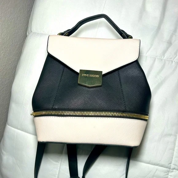 Steve Madden | Bags | Steve Madden Colorblock Black Cream  display picture 2